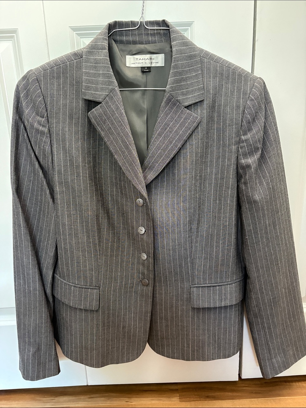 Tahari Gray Pinstripe Women's Blazer